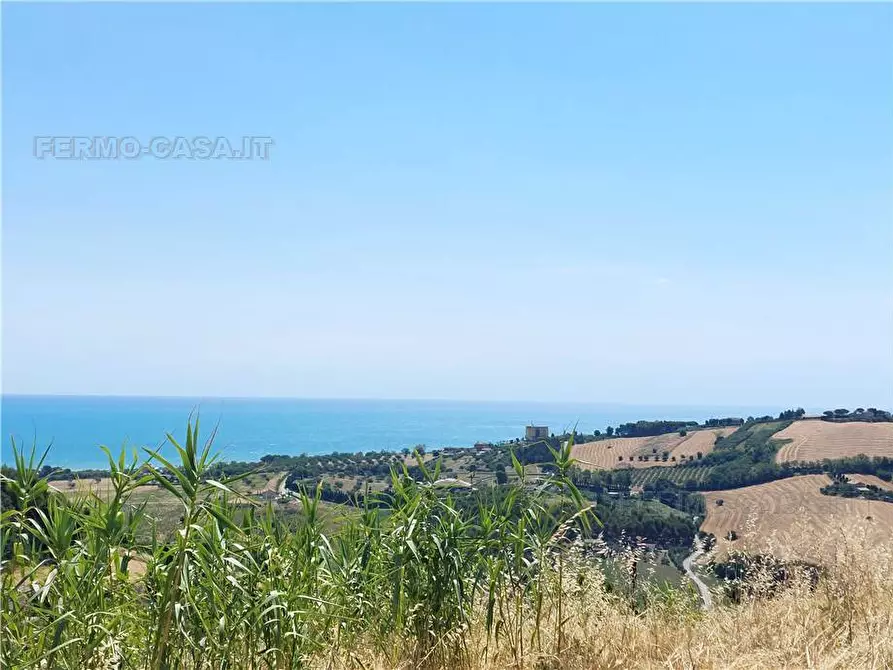 Immagine 2 di Rustico / casale in vendita  in Via Contrada Vallosrcura, 40 a Fermo