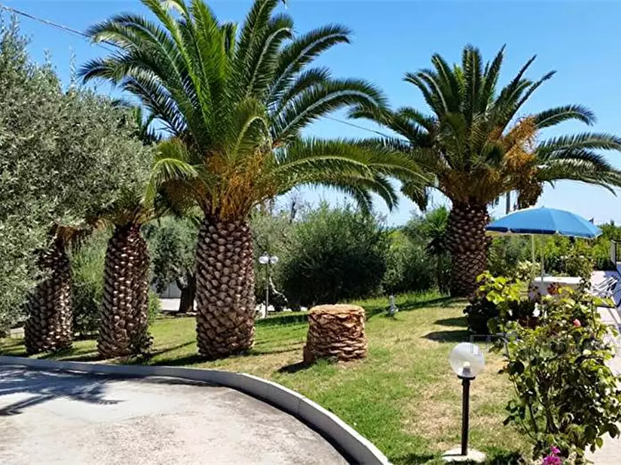 Immagine 32 di Villa in vendita  in Via cugnolo, 4 a Fermo
