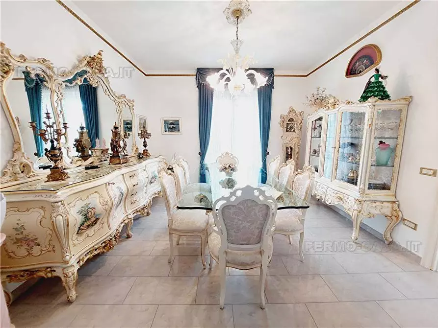 Immagine 7 di Villa in vendita  in Via cugnolo, 4 a Fermo