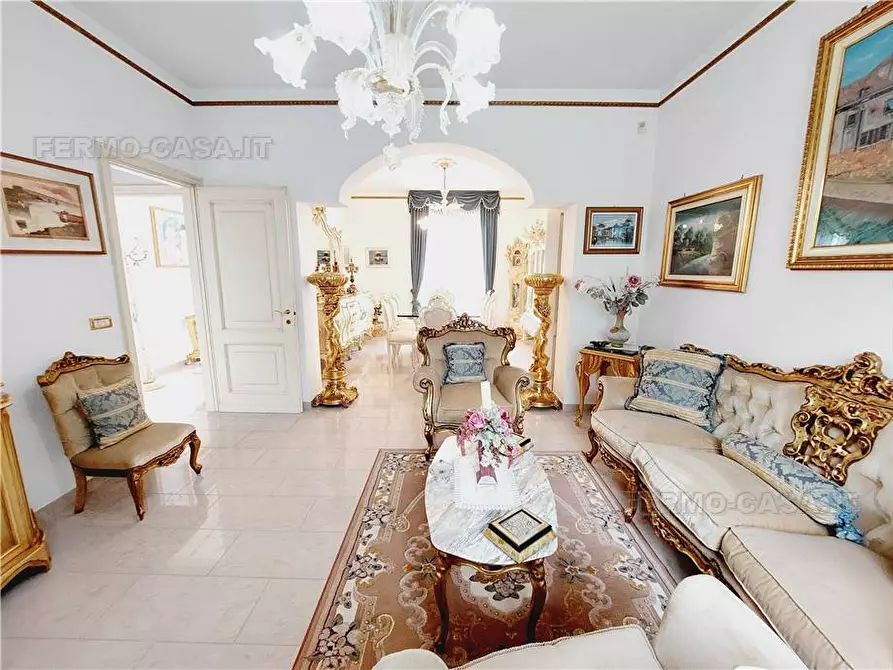 Immagine 8 di Villa in vendita  in Via cugnolo, 4 a Fermo