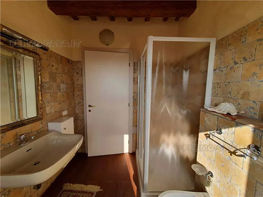 Immagine 13 di Villa in vendita  in Via S. Ugo, 25 a Montegranaro