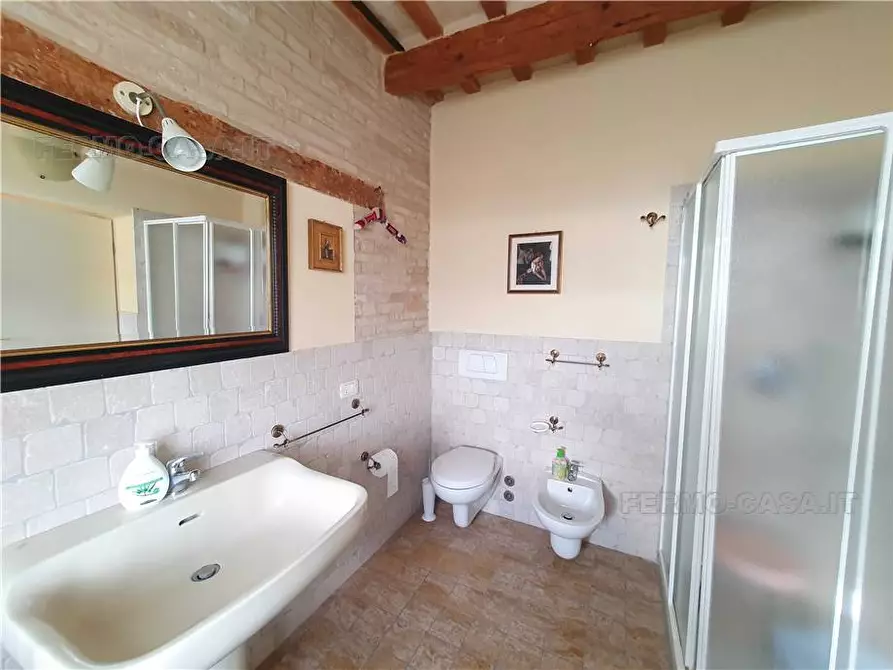 Immagine 16 di Villa in vendita  in Via S. Ugo, 25 a Montegranaro