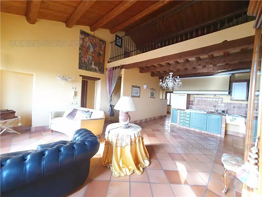 Immagine 21 di Villa in vendita  in Via S. Ugo, 25 a Montegranaro