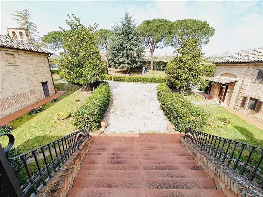 Immagine 10 di Villa in vendita  in Via Contrada castelletta, 10 a Rapagnano