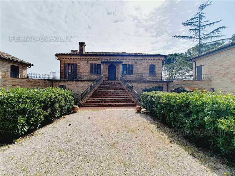 Immagine 5 di Villa in vendita  in Via Contrada castelletta, 10 a Rapagnano