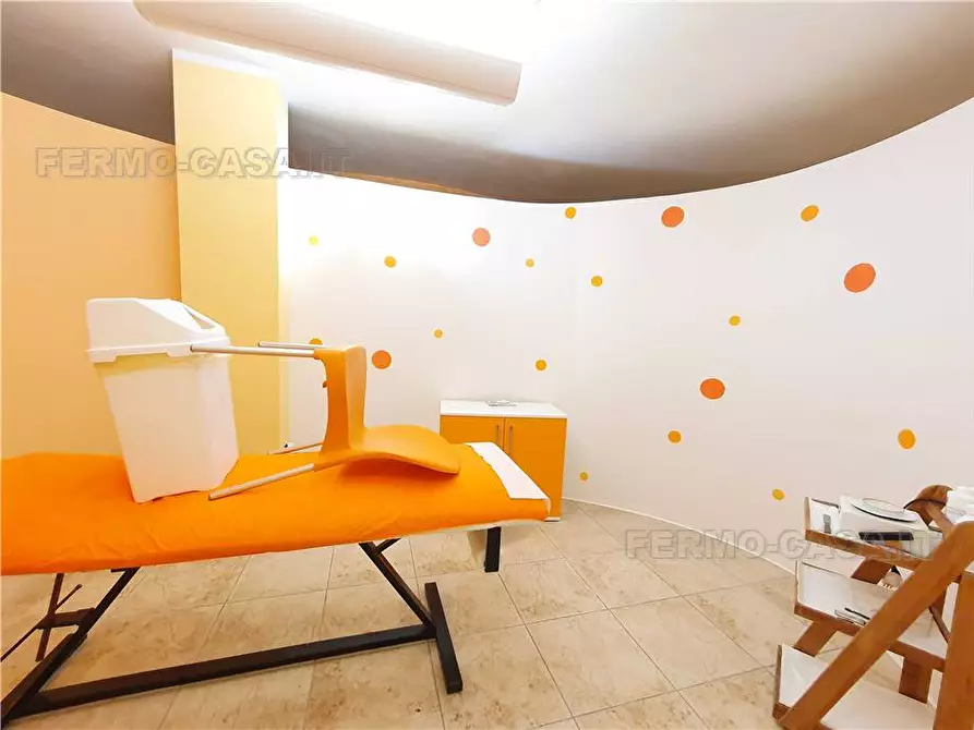 Immagine 15 di Attività commerciale in vendita  in Via sant'antonio, 231 a Petritoli