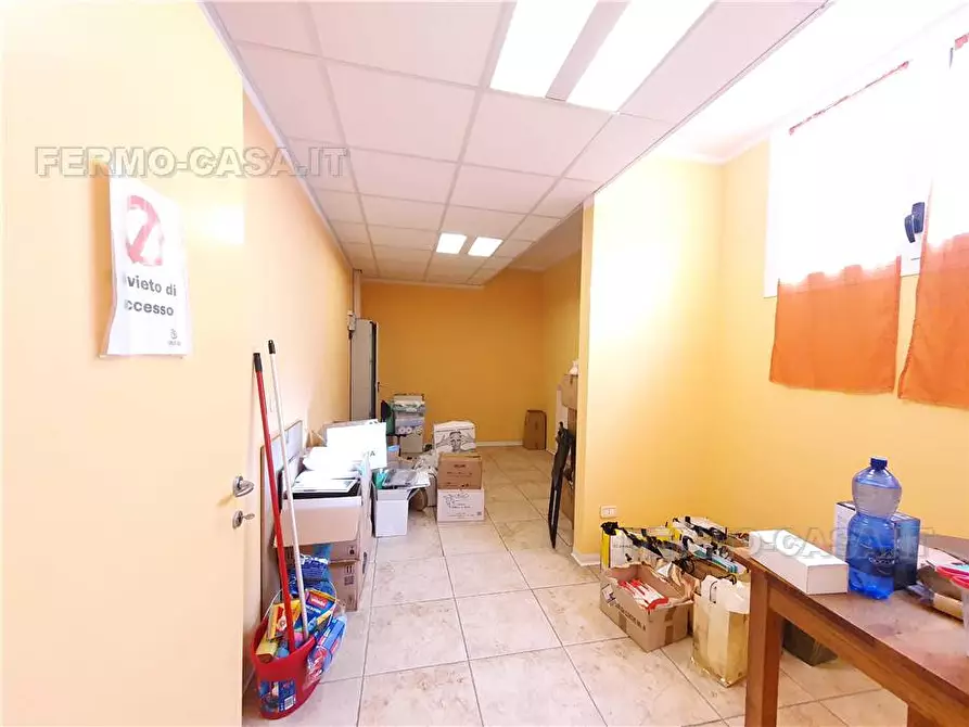 Immagine 25 di Attività commerciale in vendita  in Via sant'antonio, 231 a Petritoli