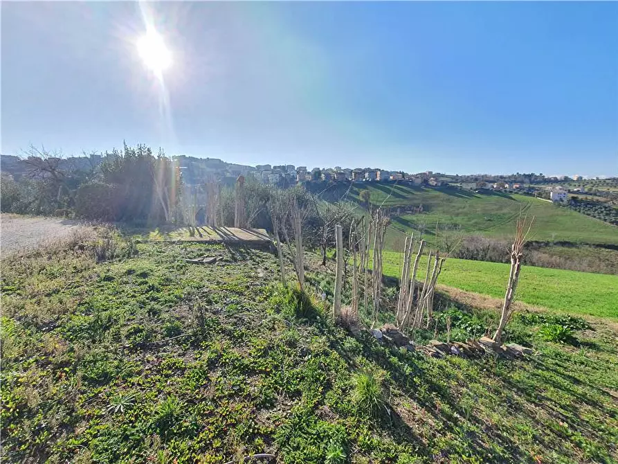 Immagine 13 di Terreno in vendita  in Via italia, 76 a Fermo