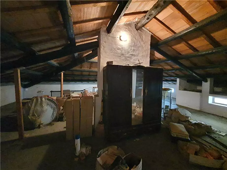Immagine 25 di Villa in vendita  in V.le trieste, 26 a Montottone