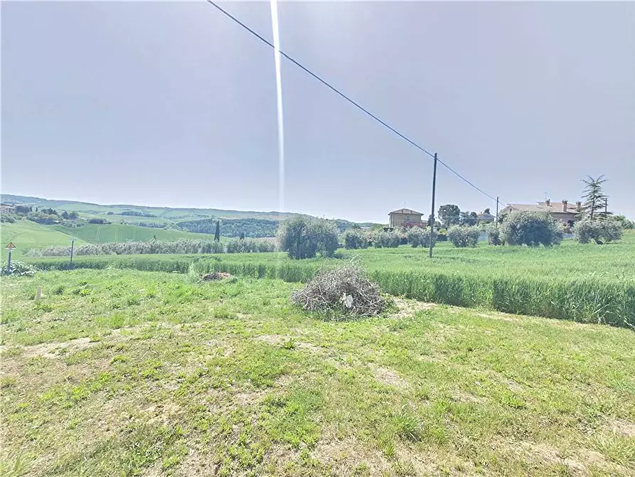 Immagine 12 di Terreno in vendita  in Via cecapalomba, 10 a Fermo