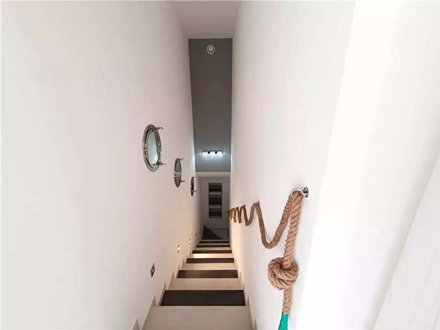 Immagine 26 di Villa in vendita  in Via fontana marina a Campofilone