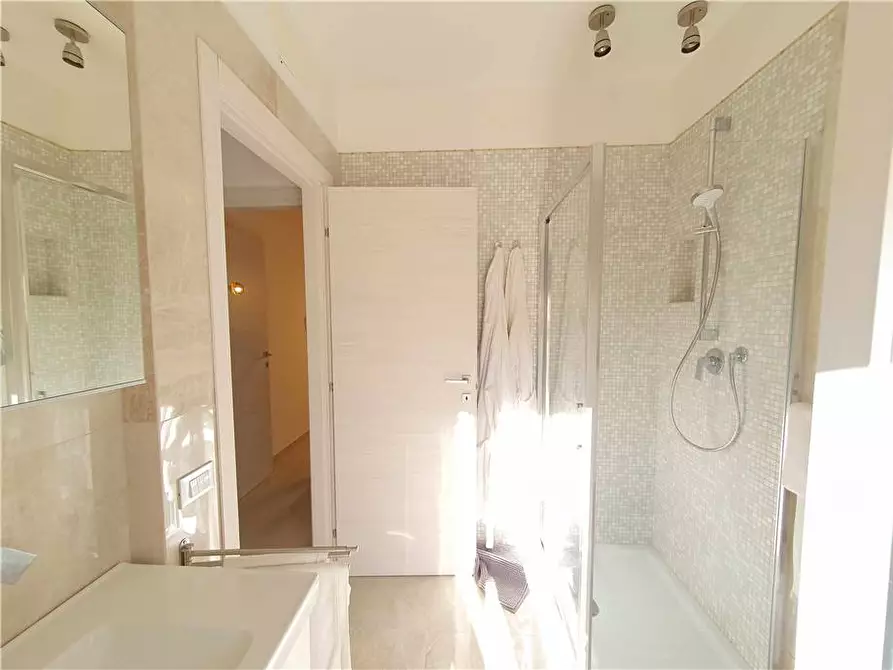 Immagine 32 di Villa in vendita  in Via fontana marina a Campofilone