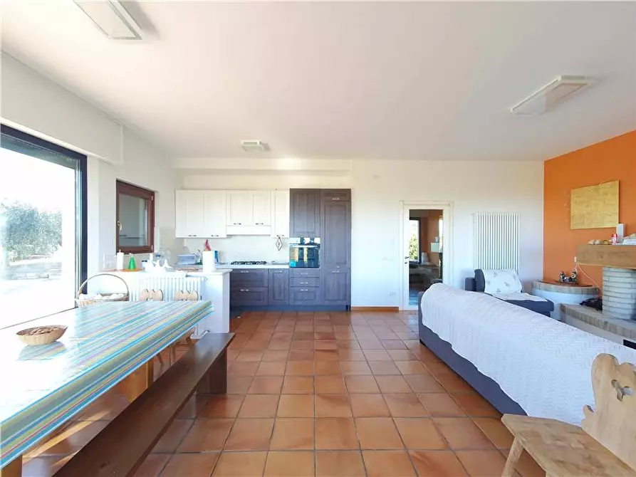 Immagine 10 di Villa in vendita  in V.le sp2 a Lapedona