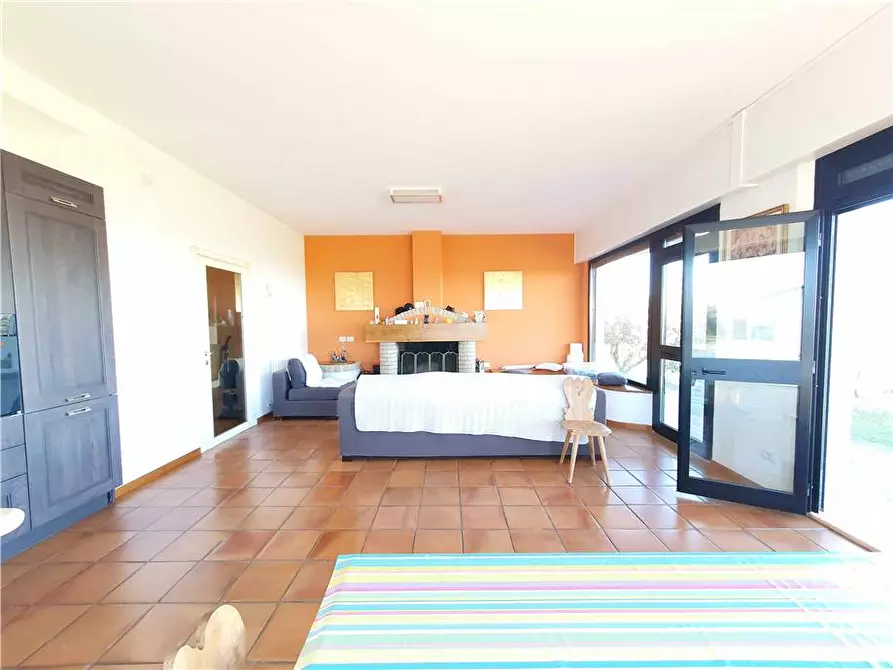 Immagine 12 di Villa in vendita  in V.le sp2 a Lapedona