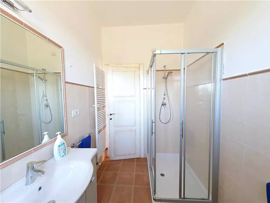 Immagine 19 di Villa in vendita  in V.le sp2 a Lapedona