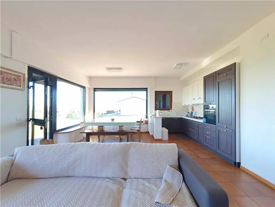 Immagine 9 di Villa in vendita  in V.le sp2 a Lapedona