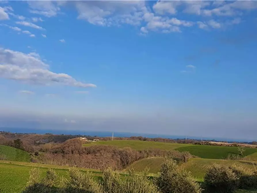 Immagine 11 di Terreno in vendita  in Via monti di Monterubbiano a Lapedona