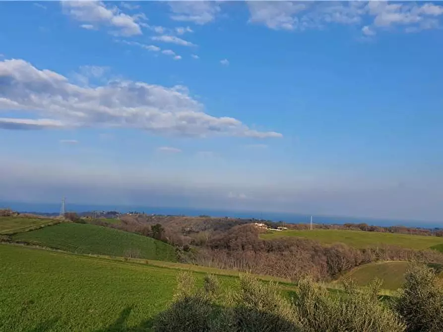 Immagine 12 di Terreno in vendita  in Via monti di Monterubbiano a Lapedona