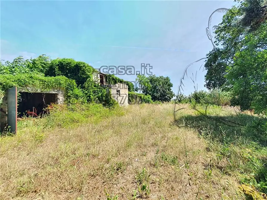 Immagine 11 di Rustico / casale in vendita  in Via Contrada Capparuccia, 3 a Ponzano Di Fermo