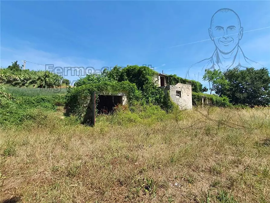 Immagine 12 di Rustico / casale in vendita  in Via Contrada Capparuccia, 3 a Ponzano Di Fermo