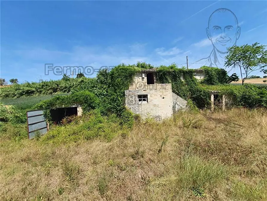 Immagine 14 di Rustico / casale in vendita  in Via Contrada Capparuccia, 3 a Ponzano Di Fermo
