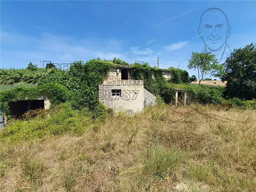 Immagine 15 di Rustico / casale in vendita  in Via Contrada Capparuccia, 3 a Ponzano Di Fermo