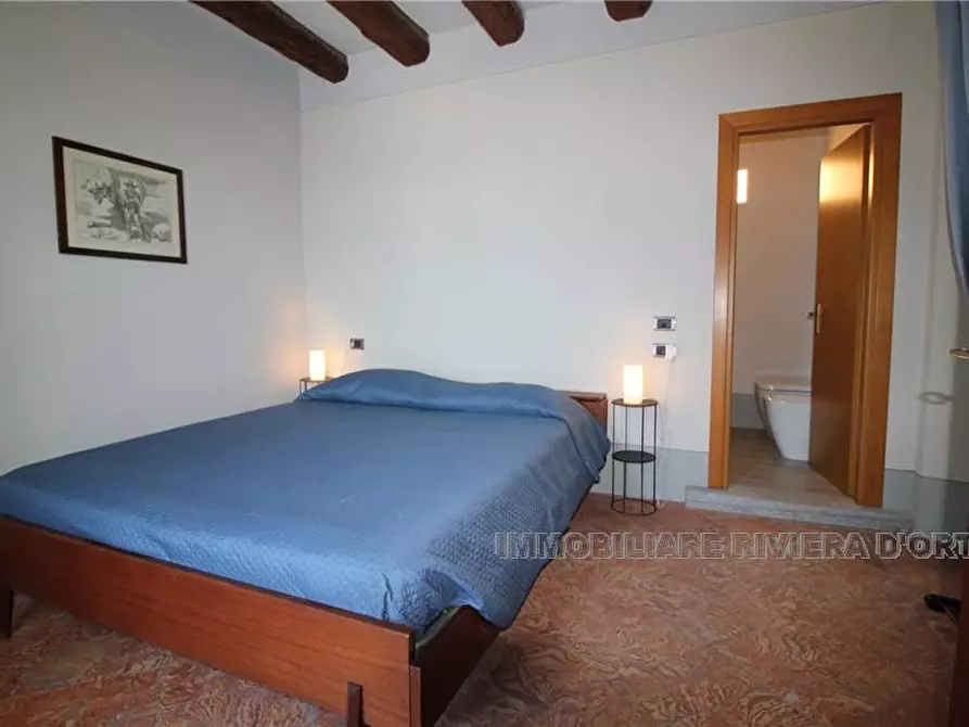 Immagine 15 di Appartamento in affitto  a Orta San Giulio