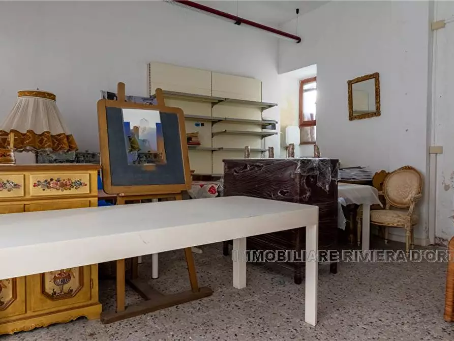 Immagine 24 di Rustico / casale in vendita  a Miasino