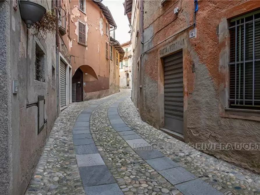 Immagine 26 di Rustico / casale in vendita  a Miasino