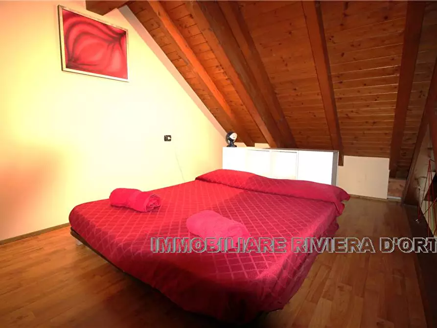 Immagine 17 di Appartamento in affitto  a Pettenasco