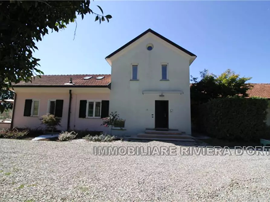 Immagine 3 di Appartamento in affitto  a Pettenasco