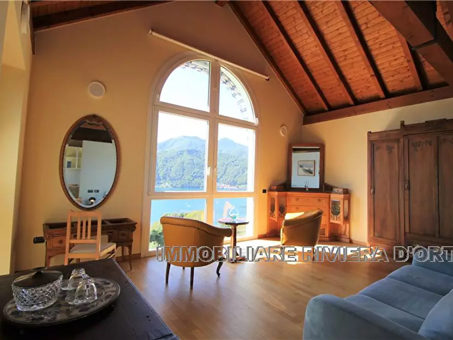 Immagine 9 di Appartamento in affitto  a Pettenasco