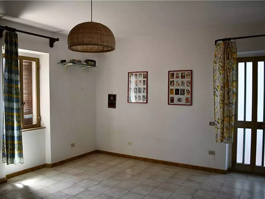 Immagine 5 di Villa in vendita  a Cuglieri