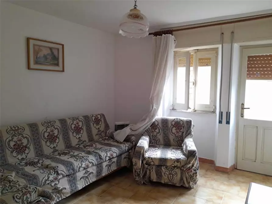 Immagine 2 di Villa in vendita  a Cuglieri