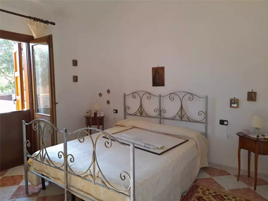 Immagine 4 di Villa in vendita  a Cabras