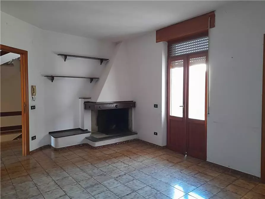 Immagine 2 di Appartamento in vendita  a Ghilarza