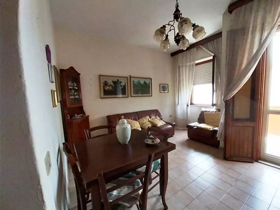 Immagine 1 di Appartamento in vendita  a Oristano