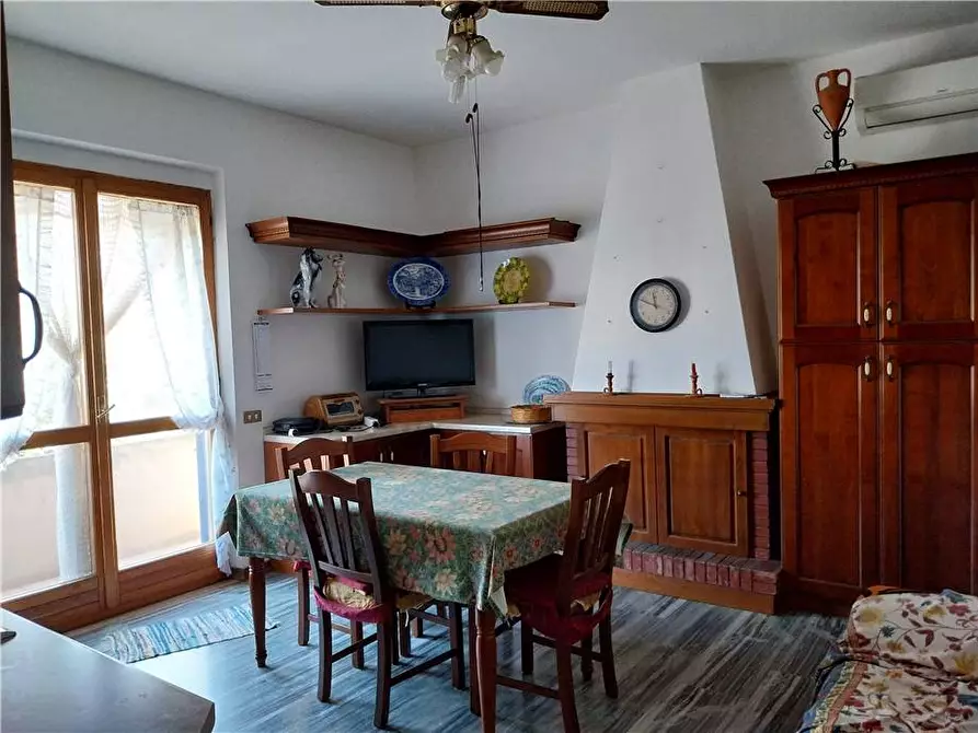 Immagine 5 di Villa in vendita  a Solarussa