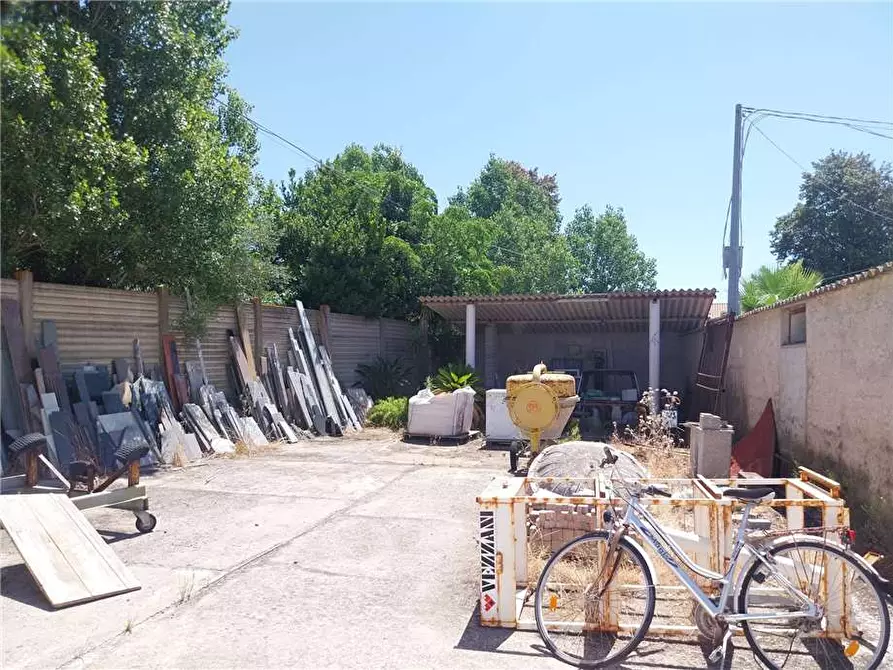 Immagine 5 di Capannone industriale in vendita  a Siamaggiore