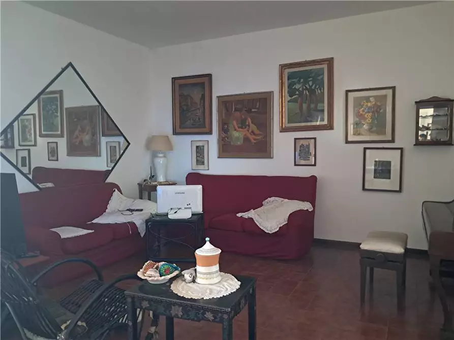Immagine 4 di Appartamento in vendita  a Oristano