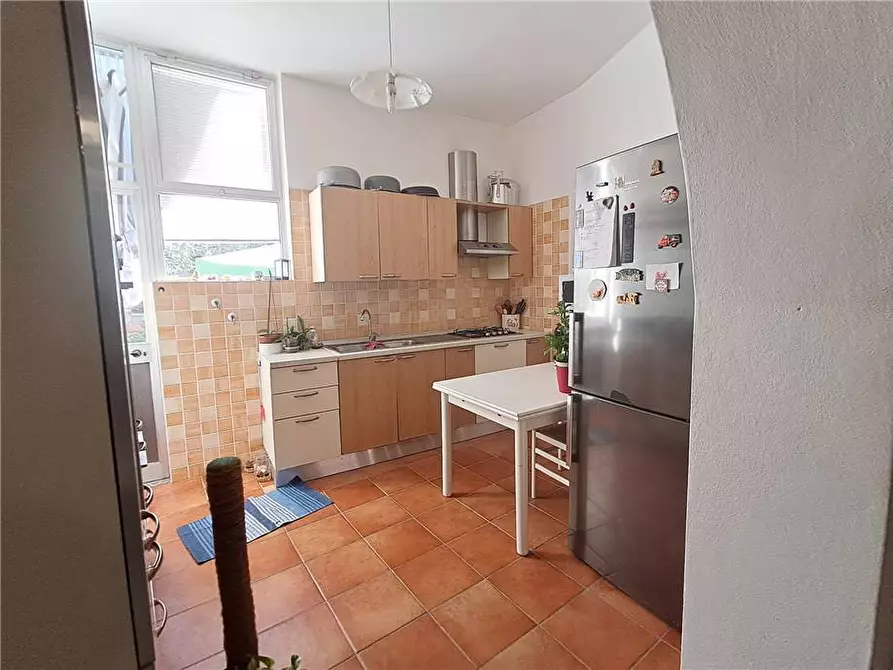 Immagine 4 di Villa in vendita  a Oristano