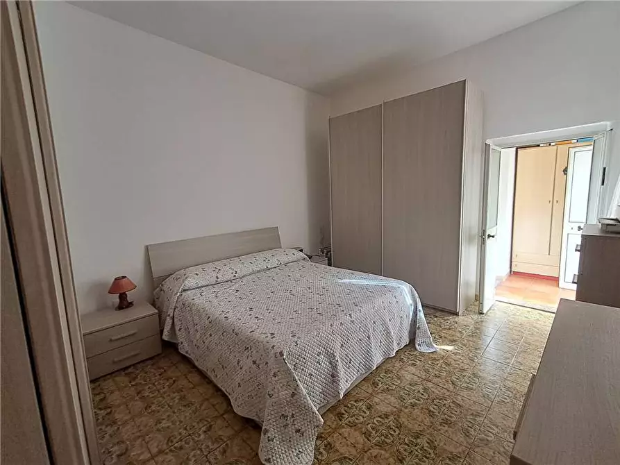 Immagine 5 di Villa in vendita  a Oristano