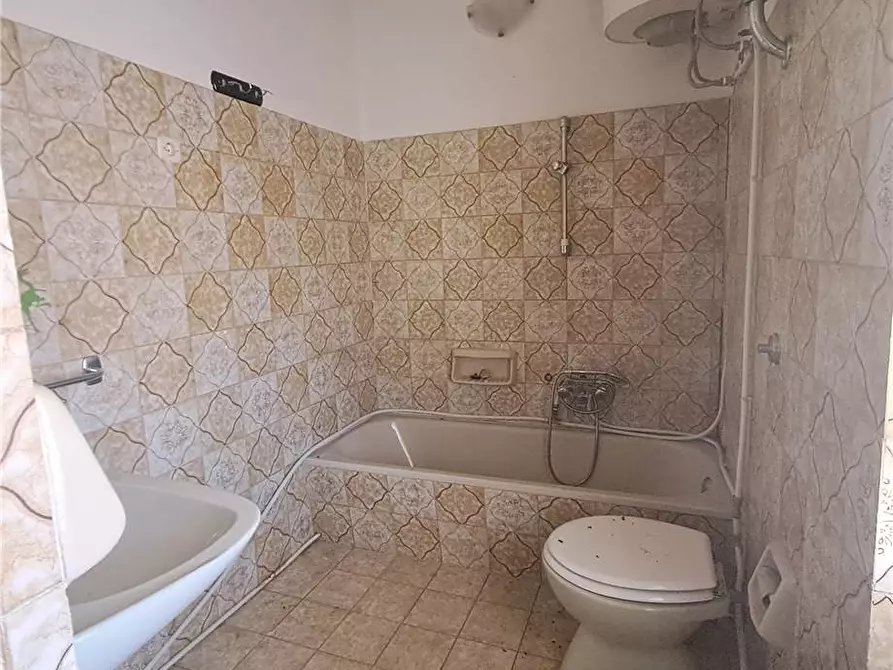 Immagine 4 di Villa in vendita  a Seneghe
