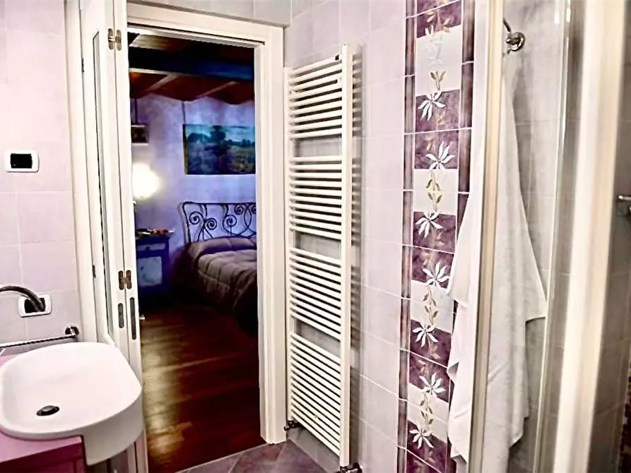 Immagine 13 di Albergo/B&B/Residence in vendita  a Malgesso