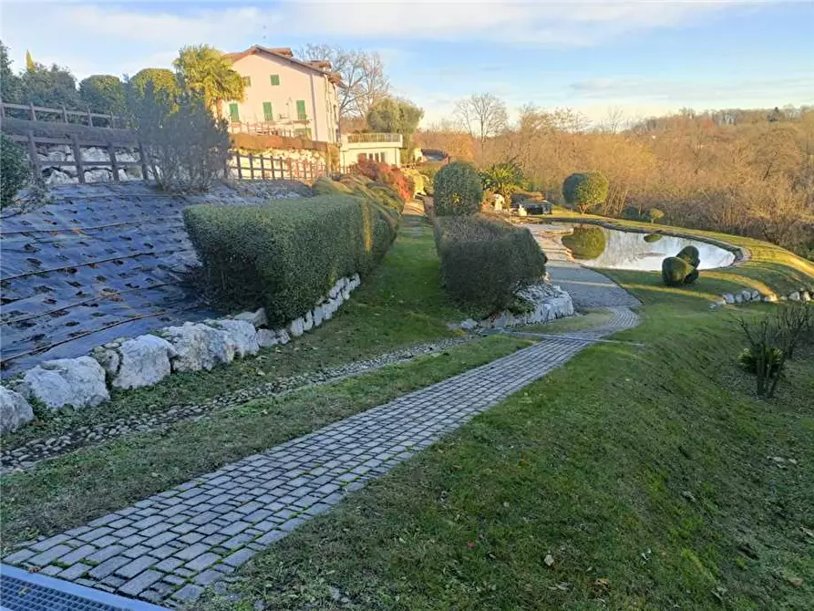 Immagine 24 di Albergo/B&B/Residence in vendita  a Malgesso