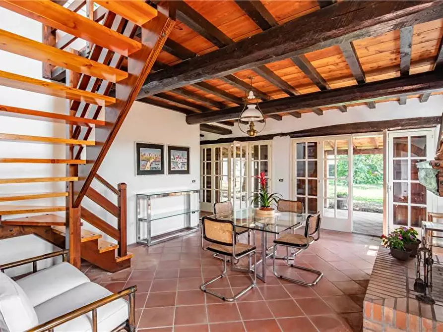 Immagine 18 di Rustico / casale in vendita  a Cento