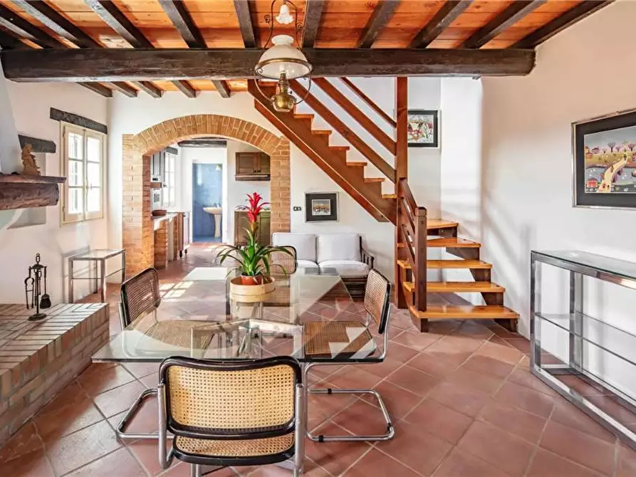 Immagine 19 di Rustico / casale in vendita  a Cento
