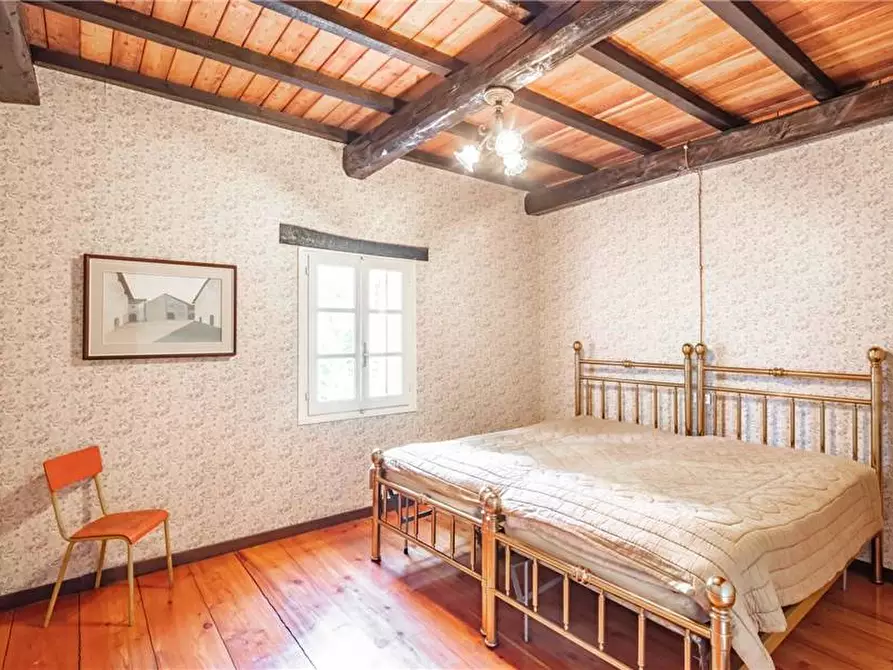 Immagine 24 di Rustico / casale in vendita  a Cento