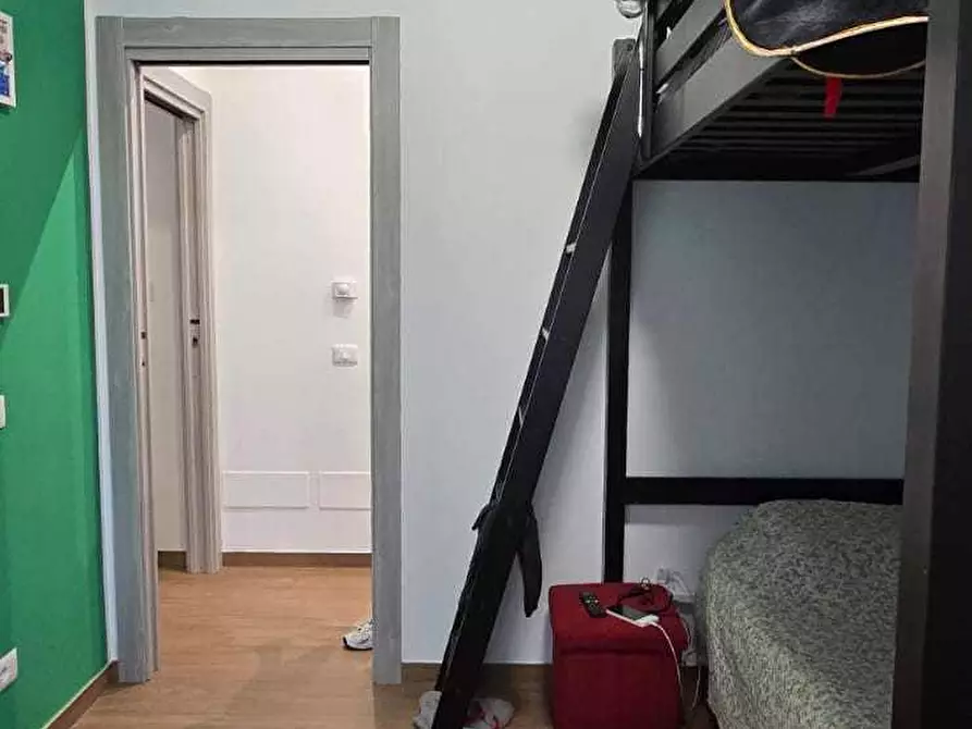 Immagine 11 di Appartamento in vendita  a Modena