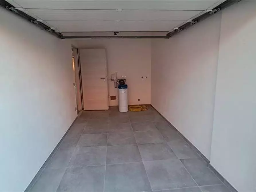 Immagine 16 di Villa in vendita  a Mirandola